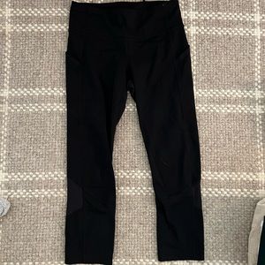 Lululemon Base Pace High Rise Crop 23”